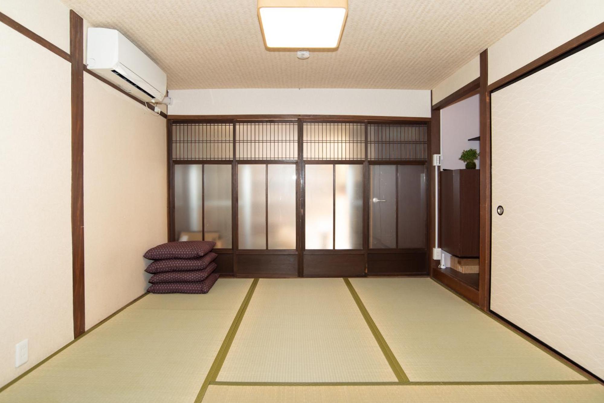 Kyoto Central Base Extérieur photo