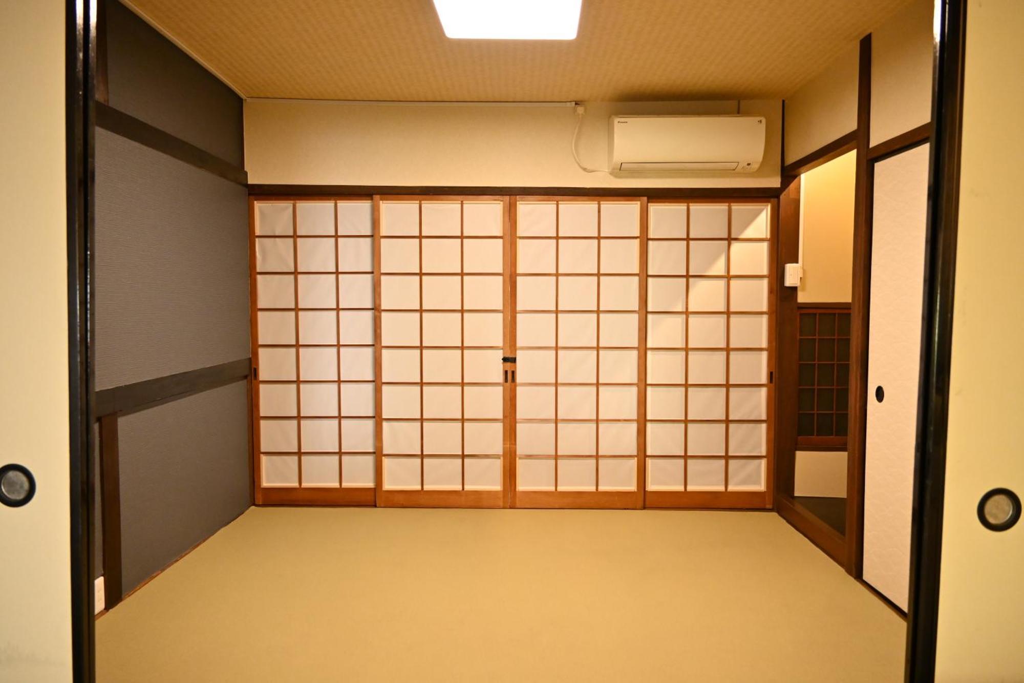 Kyoto Central Base Extérieur photo